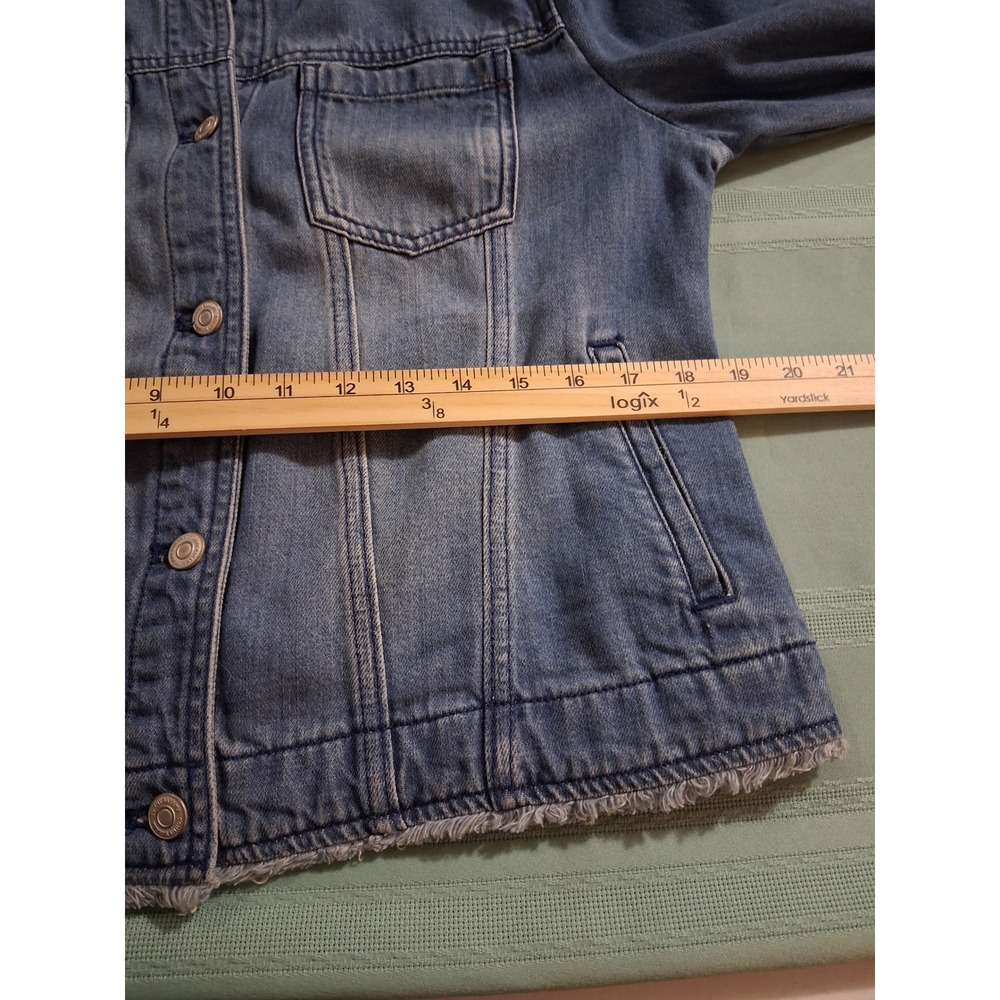 Tommy Bahama Womens Medium Wash Denim Jacket Tropical Floral Back Frayed M - Picture 10 of 13